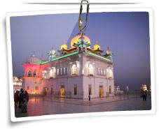 Gurudwara Takht Sri Kesgarh Sahib 